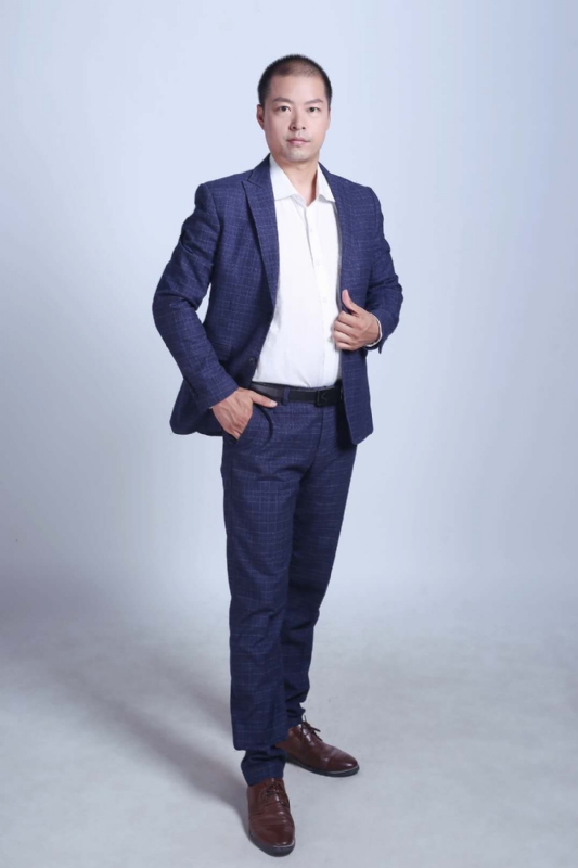 努力的青年的第一张照片--渭南蓝颜知己交友网